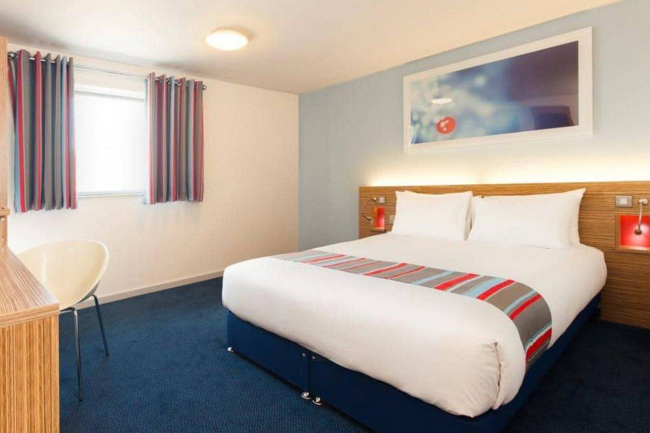 Travelodge London Ealing Dış mekan fotoğraf