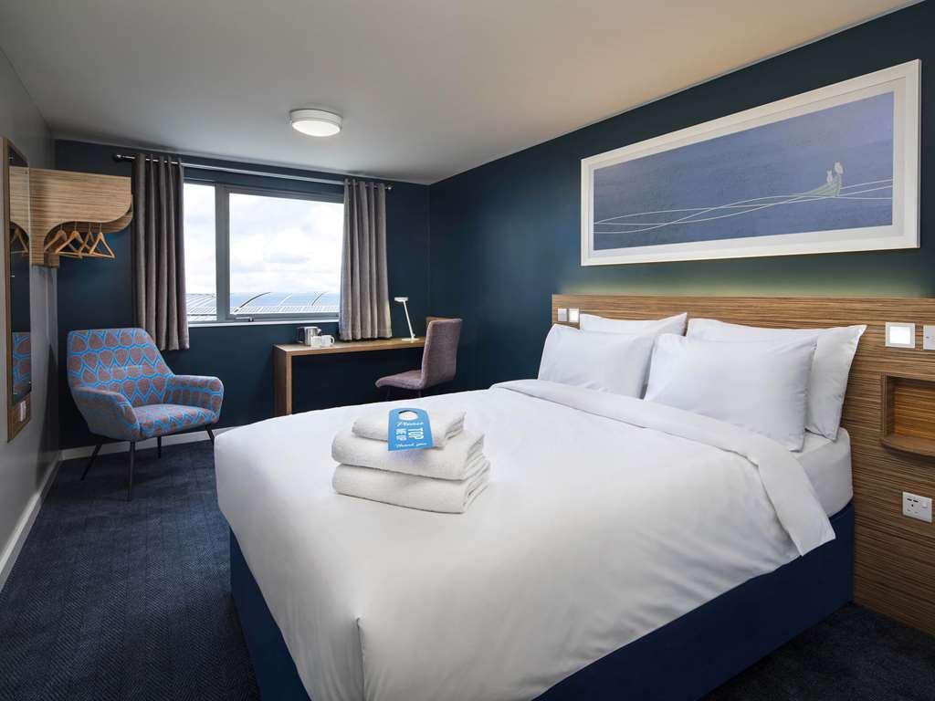 Travelodge London Ealing Oda fotoğraf