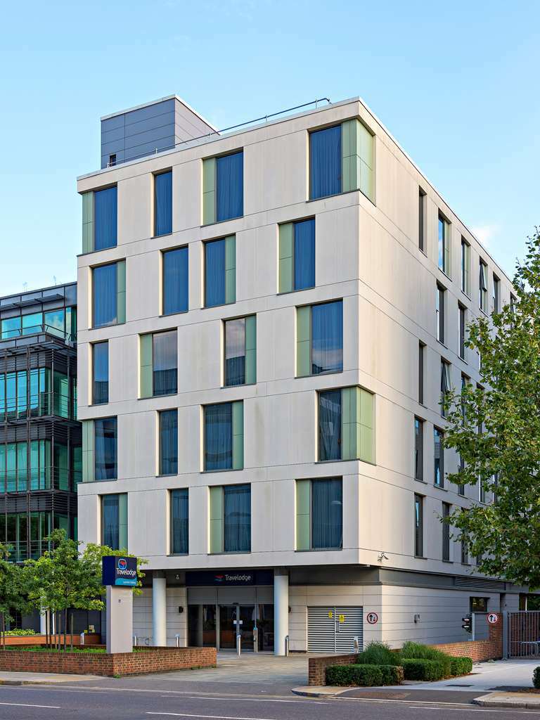 Travelodge London Ealing Dış mekan fotoğraf